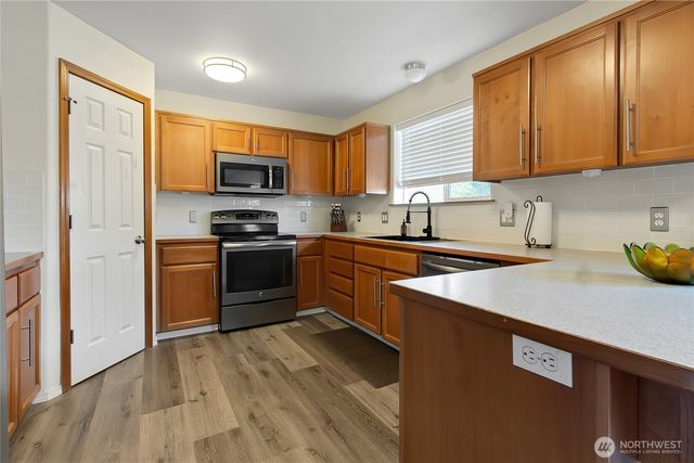 16656 91st Avenue SE, Yelm, WA 98597
