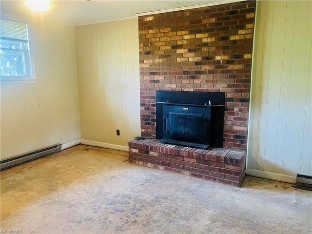 164 Royal Lane, Dobson, NC 27017