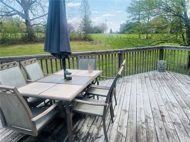 164 Royal Lane, Dobson, NC 27017