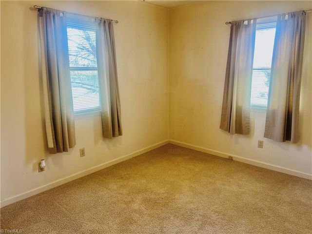 164 Royal Lane, Dobson, NC 27017