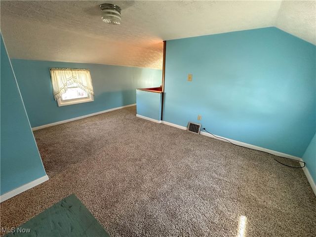 415 S Sycamore Street, Ravenna, OH 44266