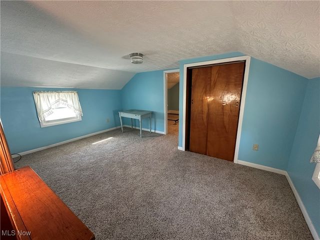 415 S Sycamore Street, Ravenna, OH 44266