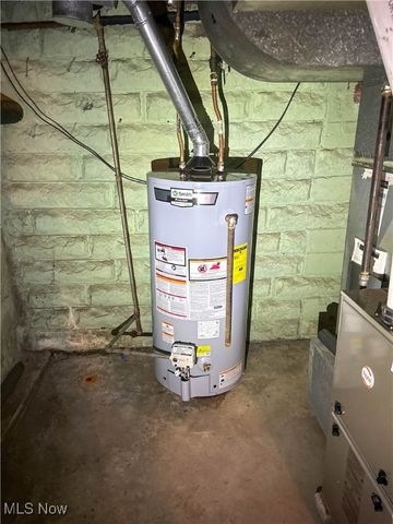 415 S Sycamore Street, Ravenna, OH 44266