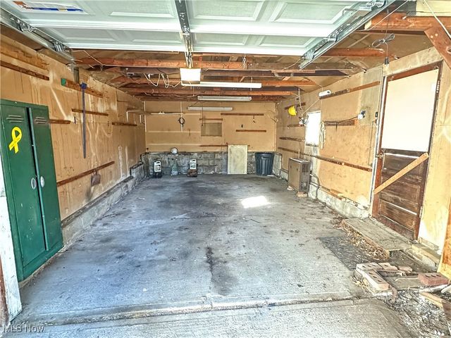 415 S Sycamore Street, Ravenna, OH 44266