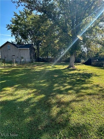 415 S Sycamore Street, Ravenna, OH 44266