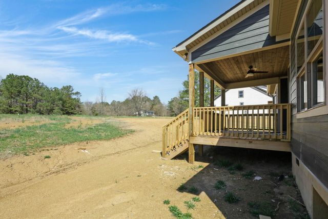 3372 Tunnel Hill Road, Cleveland, TN 37311
