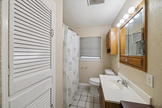 5618 Sweetbriar Street, Houston, TX 77017