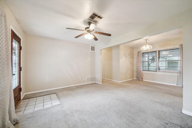 5618 Sweetbriar Street, Houston, TX 77017