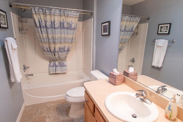 2633 ENGLISH IVY CIRCLE, The Villages, FL 32162