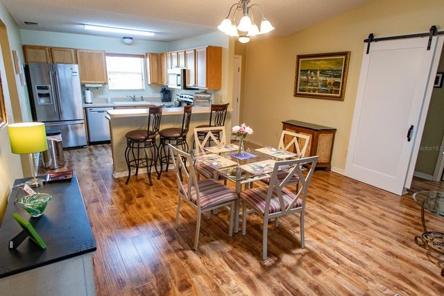 2633 ENGLISH IVY CIRCLE, The Villages, FL 32162