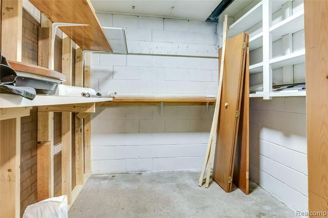 3444 Riverside Drive, Port Huron, MI 48060