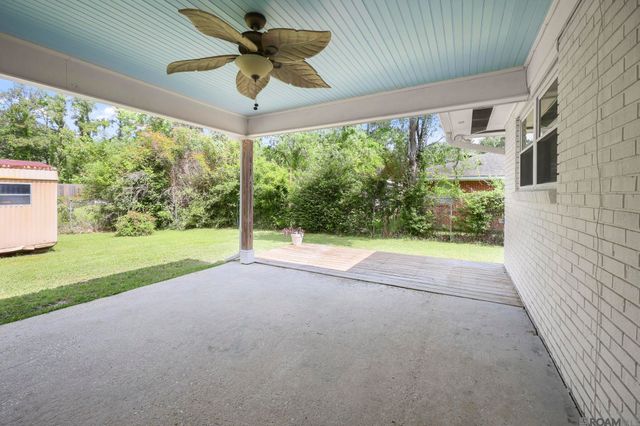 1335 Highland Park Dr, Baton Rouge, LA 70808