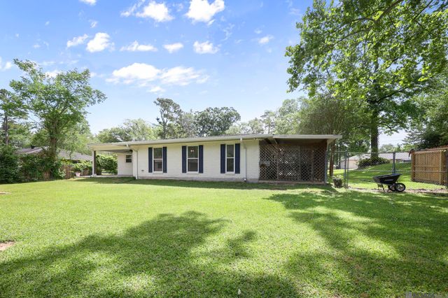1335 Highland Park Dr, Baton Rouge, LA 70808