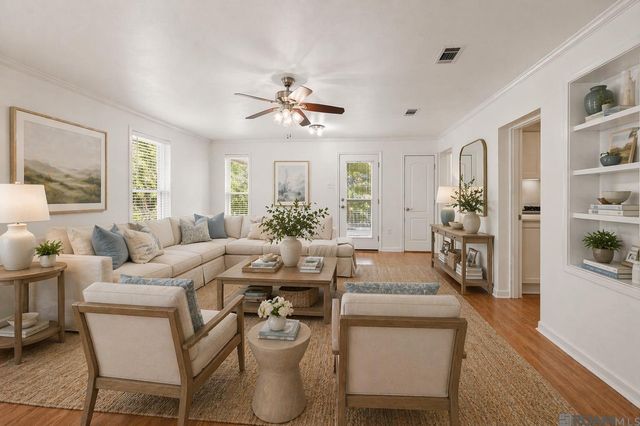 1335 Highland Park Dr, Baton Rouge, LA 70808