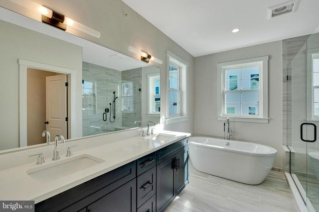 811 DENALI DR., Horsham, PA 19044