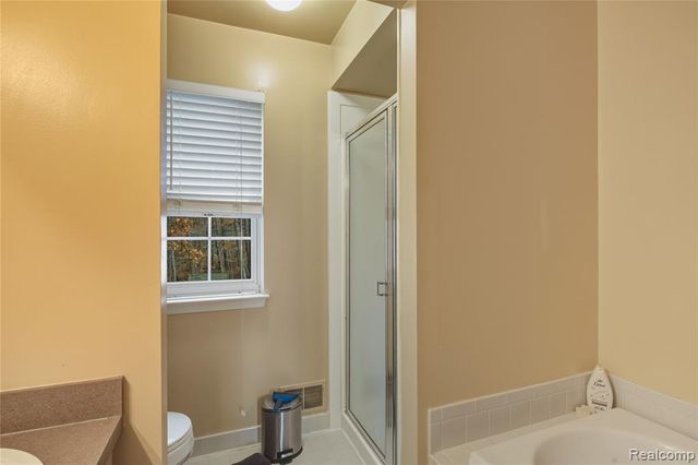 15459 Brookside Drive, Van Buren, MI 48111