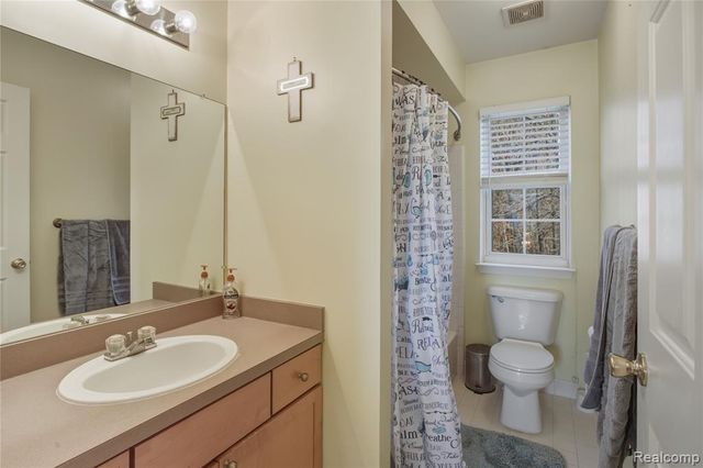 15459 Brookside Drive, Van Buren, MI 48111