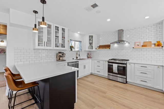 3421 Wentworth Street, Houston, TX 77004