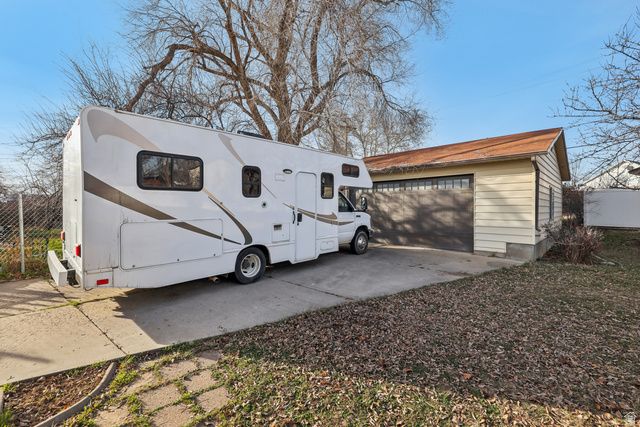 1896 CLIFF PL, Layton, UT 84041