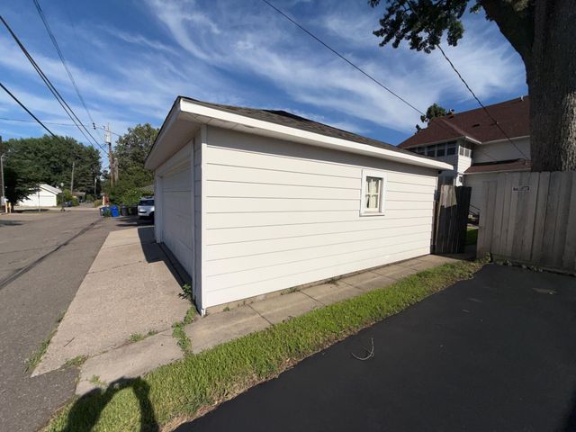 1293 Dayton Avenue, Saint Paul, MN 55104