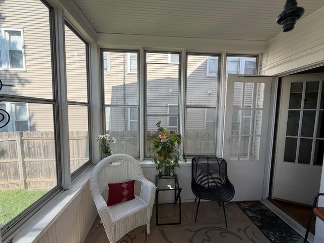 1293 Dayton Avenue, Saint Paul, MN 55104