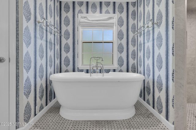 101 ROYAL LAGOON Court, Ponte Vedra Beach, FL 32082