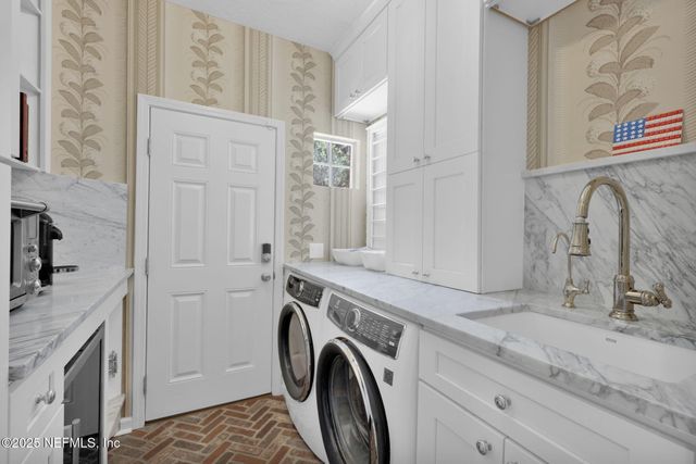 101 ROYAL LAGOON Court, Ponte Vedra Beach, FL 32082