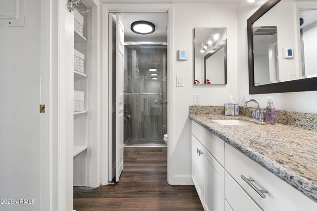 3033 E DEVONSHIRE Avenue 1018, Phoenix, AZ 85016