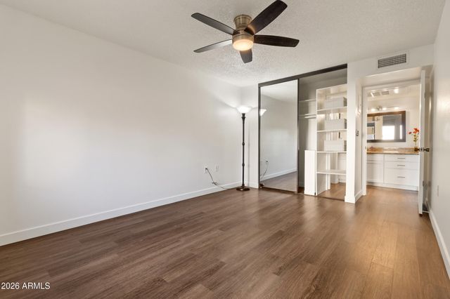 3033 E DEVONSHIRE Avenue 1018, Phoenix, AZ 85016