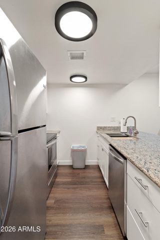 3033 E DEVONSHIRE Avenue 1018, Phoenix, AZ 85016