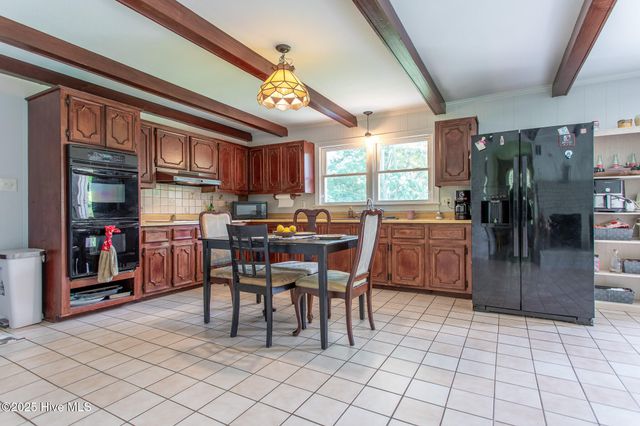 232 Shipyard Road, Hertford, NC 27944