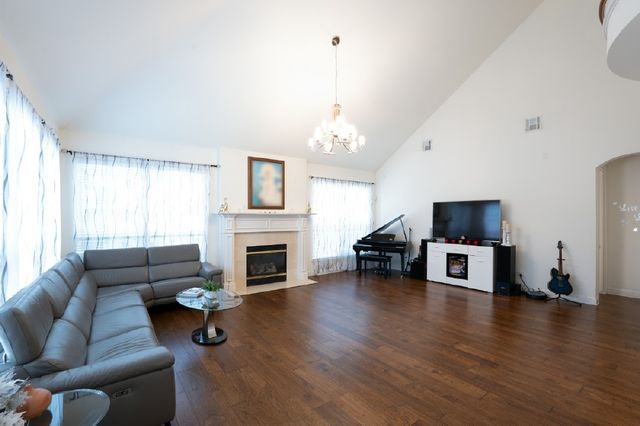 1025 Lake Ridge Drive, Richardson, TX 75081