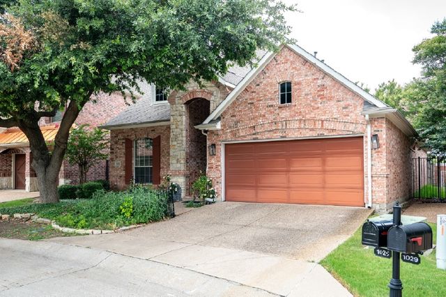 1025 Lake Ridge Drive, Richardson, TX 75081