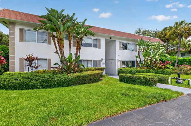 151 SE 6th Avenue 16, Pompano Beach, FL 33060