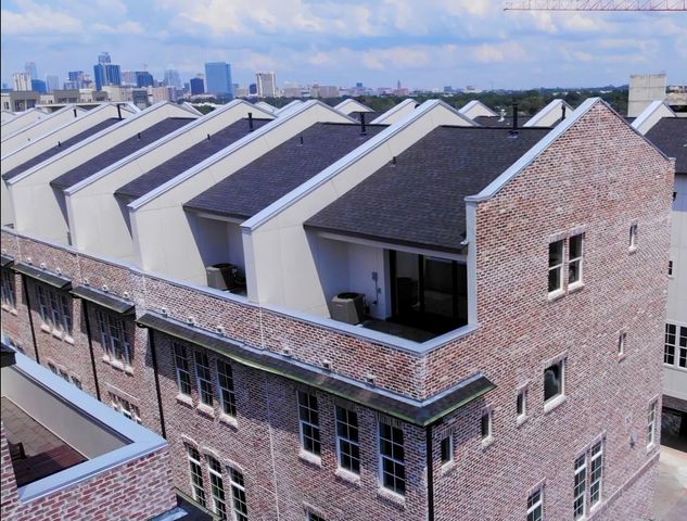 1308 Tinnin Ford RD 1, Austin, TX 78741