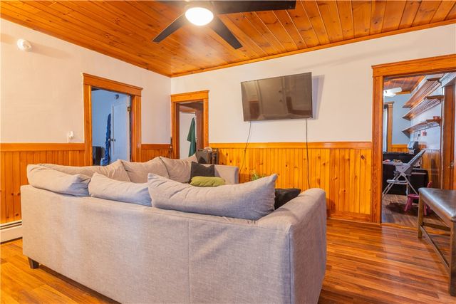 3889 mendond Road, Cumberland, RI 02864