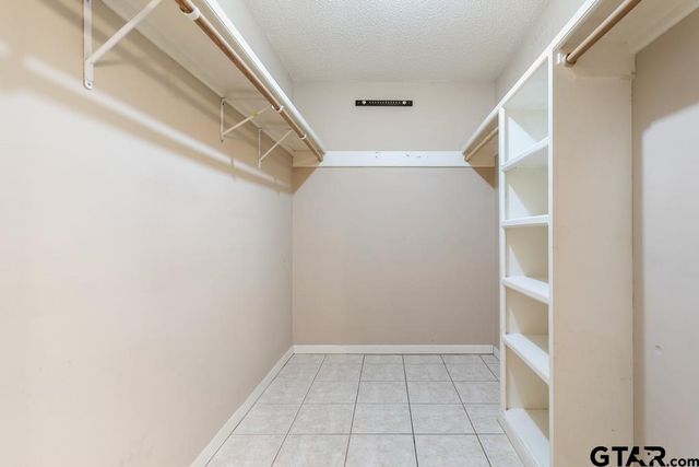 522 Woodside Drive, Hideaway, TX 75771