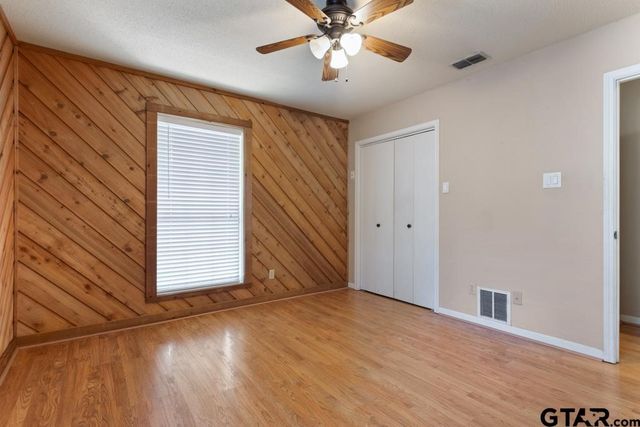 522 Woodside Drive, Hideaway, TX 75771