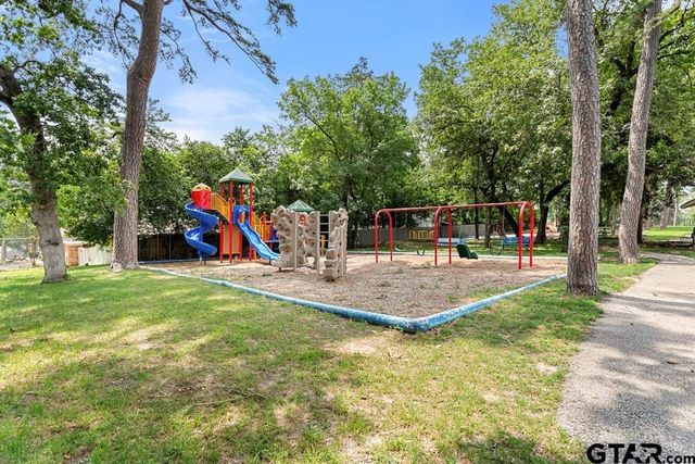 522 Woodside Drive, Hideaway, TX 75771