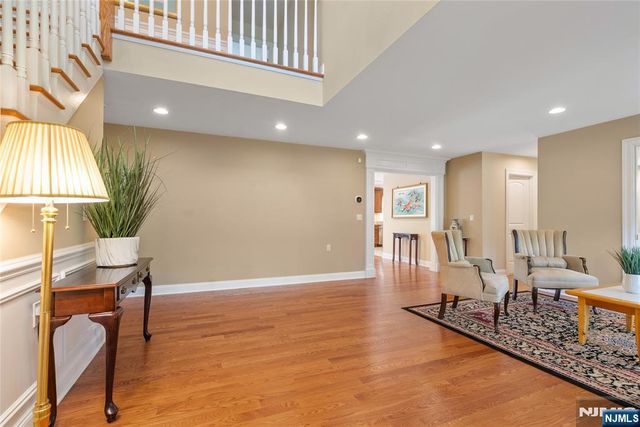 28 Demarest Road, Paramus, NJ 07652