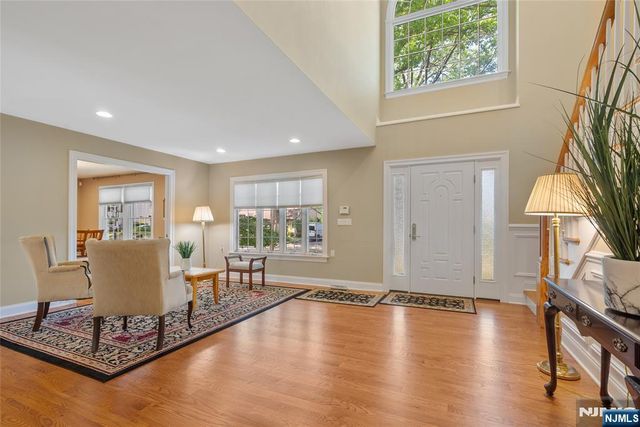 28 Demarest Road, Paramus, NJ 07652