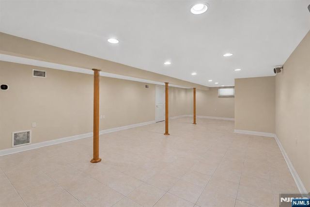 28 Demarest Road, Paramus, NJ 07652
