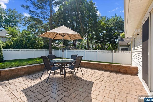 28 Demarest Road, Paramus, NJ 07652