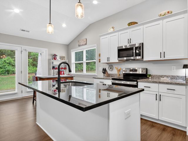 103 W Caylee Way, Chesnee, SC 29323