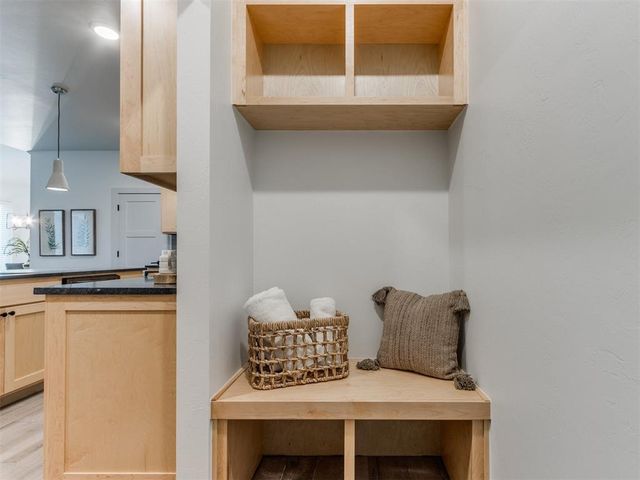 9240 NW 144th Place, Yukon, OK 73099