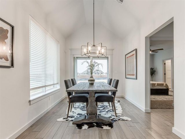 9240 NW 144th Place, Yukon, OK 73099