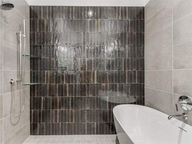 9240 NW 144th Place, Yukon, OK 73099