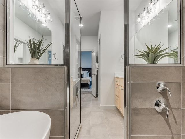 9240 NW 144th Place, Yukon, OK 73099