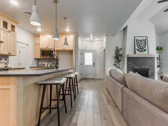 9240 NW 144th Place, Yukon, OK 73099