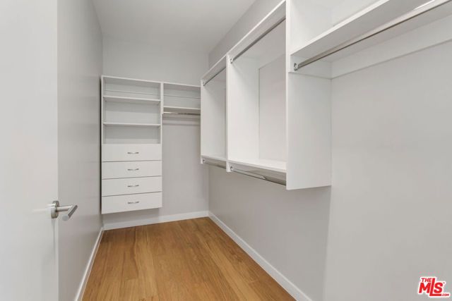 11600 Dunstan Way 312, Los Angeles, CA 90049